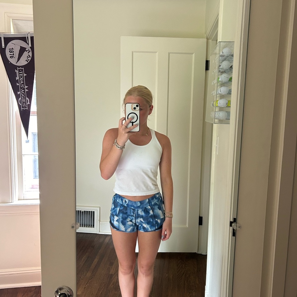 Super fun lulu shorts